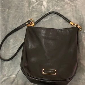 MARC BY MARC JACOBS BAG ONLY USED 2-3 TIMES!!